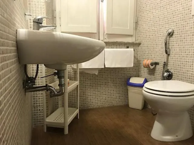 Hotel Lodi Roma 2*,  Italia